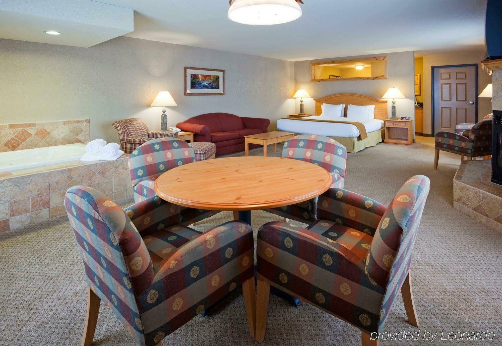 Holiday Inn Express Hotel & Suites Brainerd-Baxter, An Ihg Hotel Dış mekan fotoğraf